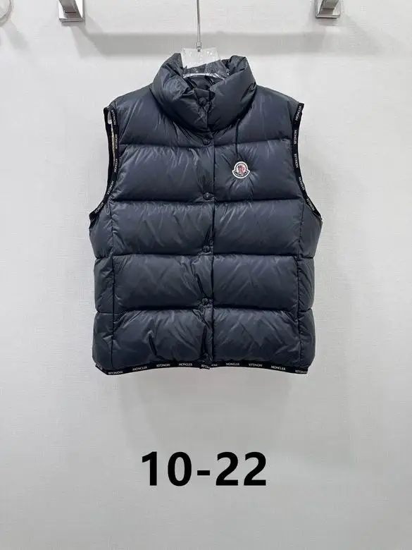 Moncler S-XL   (9)